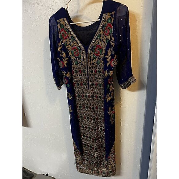 PAKISTANI INDIAN SHALWAR KAMEEZ CHIFFON, EMBROIDERY WORK DRESS. SIZE SMALL - Picture 2 of 11